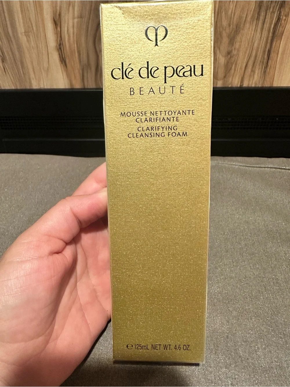 Cle de Peau Clarifying Cleansing Foam